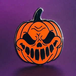 Pumpkin Halloween Pin - Dos variantes de esmalte suave y duro