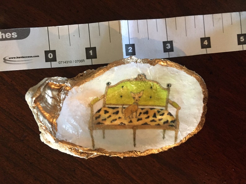 Oyster Shell ring dish ornament paper weight chihuahua on settee