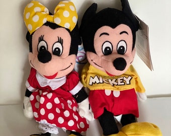 Walt Disney Micky and Minnie Yellow Polkadot Red and White Skirt Set