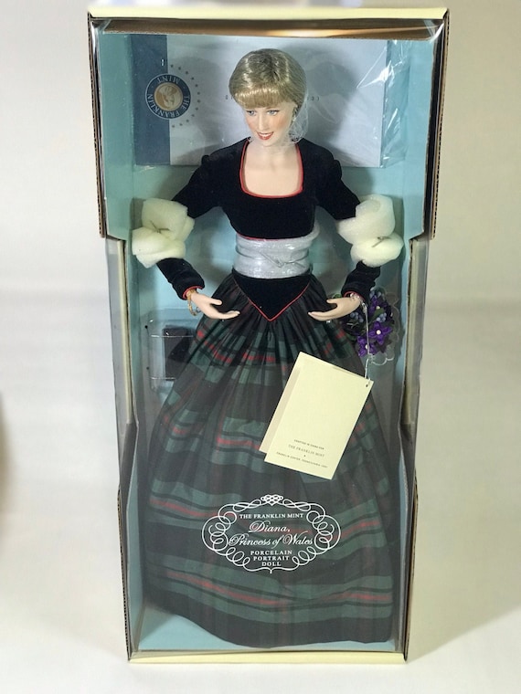 Franklin Mint Princess Diana Porcelain Doll Princess Of Style Purse 