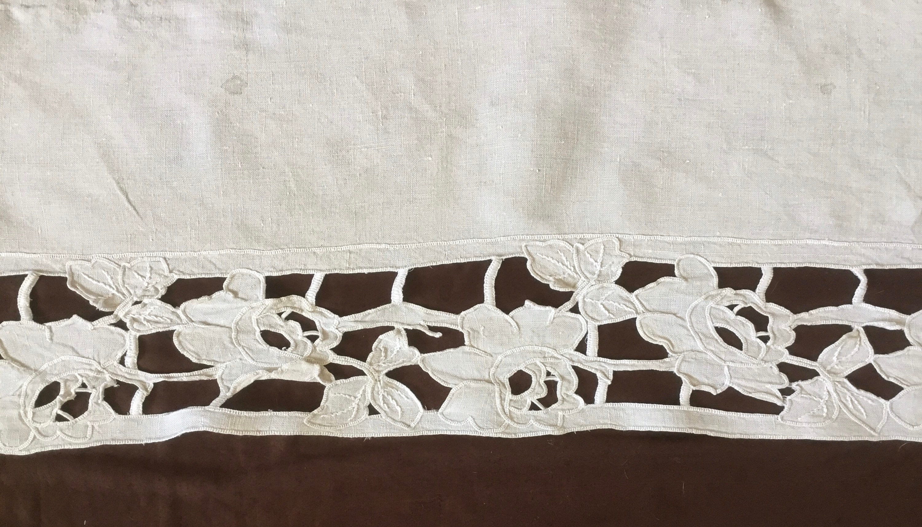 Tapis Buffet de Rideau. Rideau Brodé à La Main Antique ou Tapis Dans Le Modèle Art Déco. Français Li