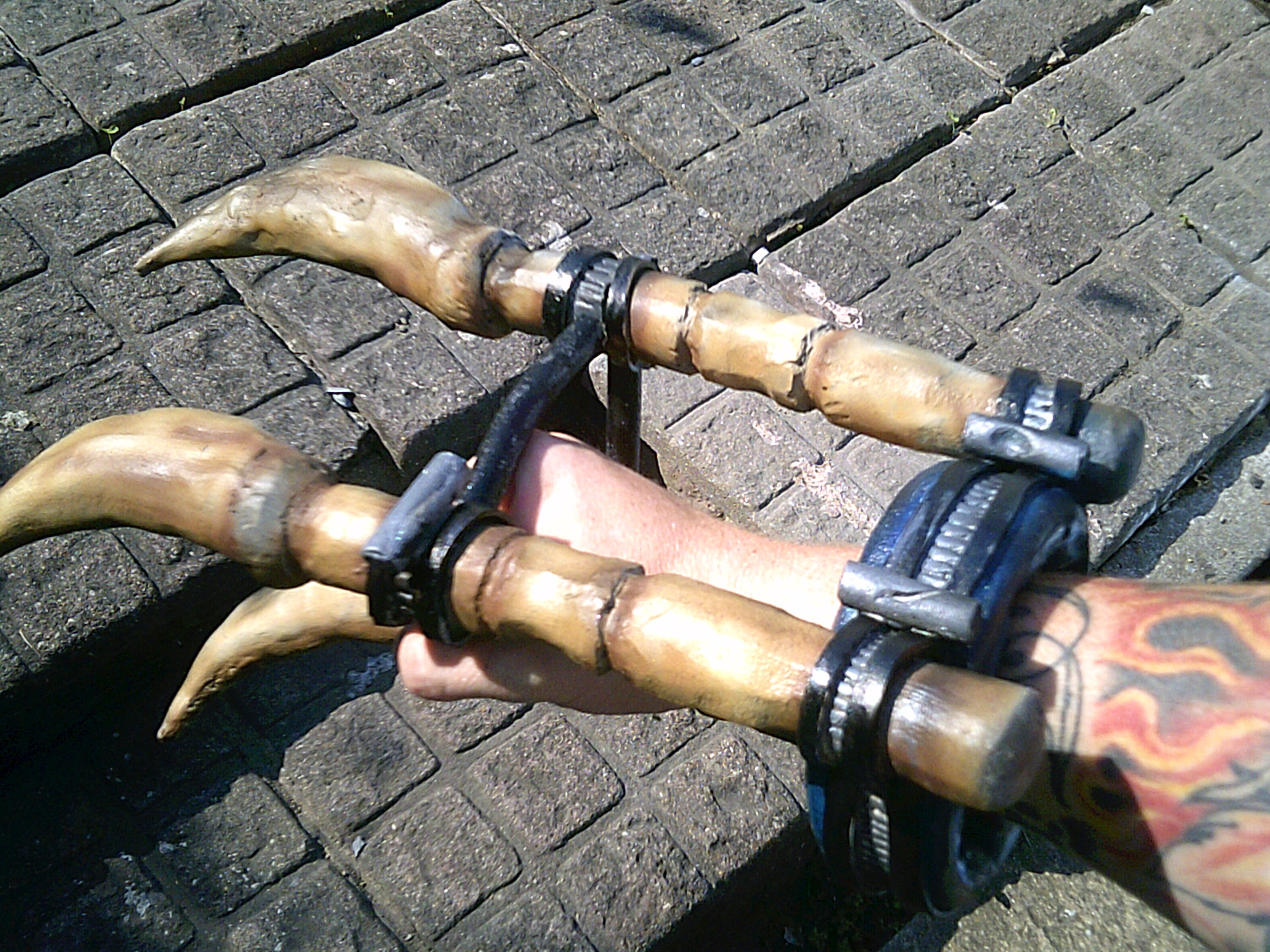 Sword Claws