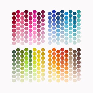 Pode incluir: Quatro conjuntos de amostras de cores em aquarela. Cada conjunto apresenta um gradiente de pontos circulares em tons de vermelho, rosa, azul, verde, amarelo, laranja e marrom sobre um fundo branco.