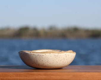 Speckled White Nesting Bowls - Organic rim nesting bowls - Handmade pottery bowls - Pottery nesting bowls - Salt of the Earth NC