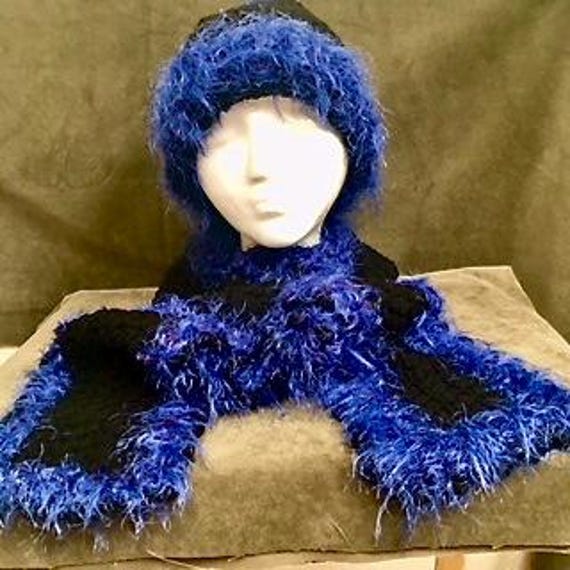 Crochet Womens Hat and Scarf Set, Handmade Crochet Hat and  display picture 2