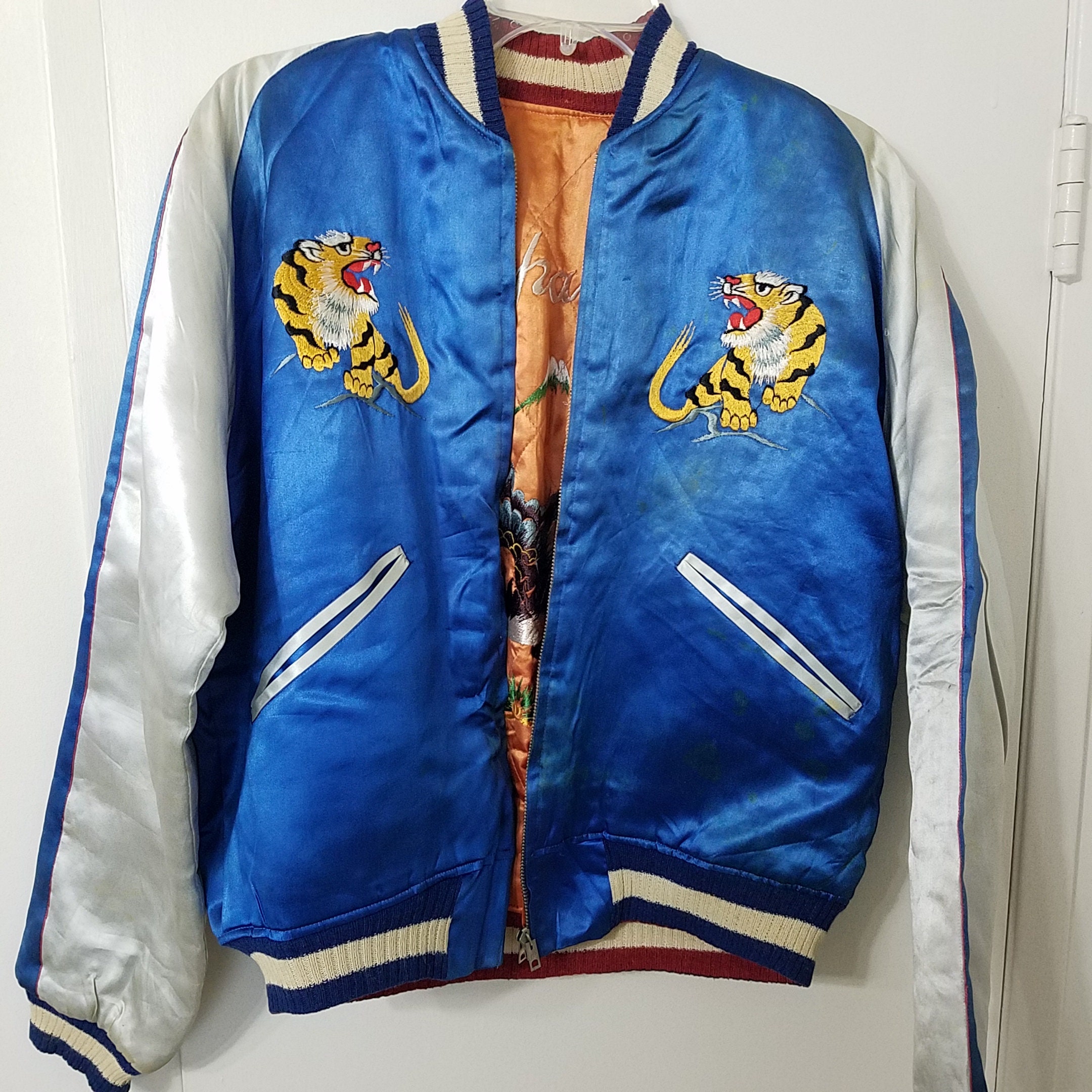 Koisea Mountain & Tiger Souvenir Jacket [Reversible] L / Blue & Pink