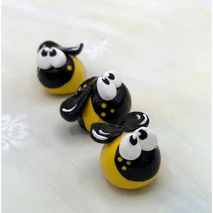 Handmade Mini Bee Figurine Set: Rustic Farmhouse Shelf Decor