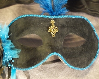 Dark Beauty Masquerade Mask