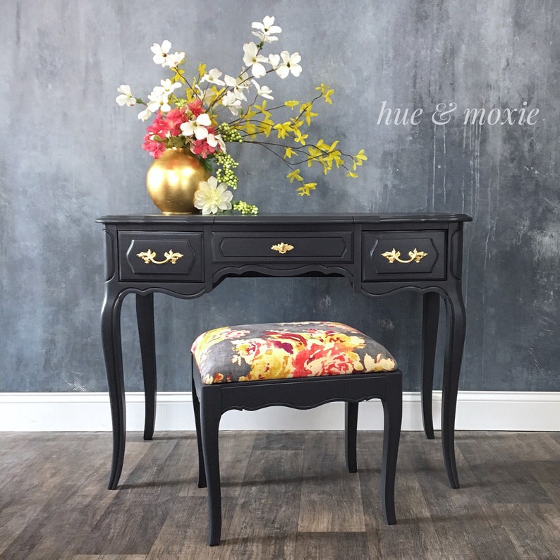 Henry Link French Provincial Vanity