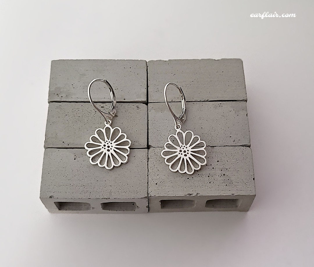 Daisy Earrings Flower Earrings Sterling Silver Leverback Etsy UK