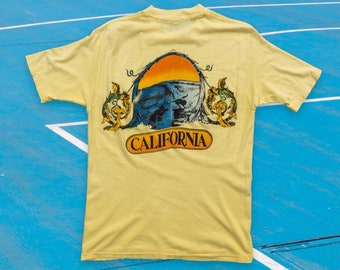 70s Vintage California Surfing Pocket T-Shirt - 1970s Surfing T-Shirt California - Faded Pale Yellow T-Shirt - Size Medium