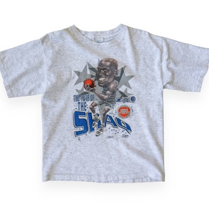 90s Vintage Shaquille O&#39;Neal Orlando Magic Basketball The Year of Shaq Rookie Year T-Shirt