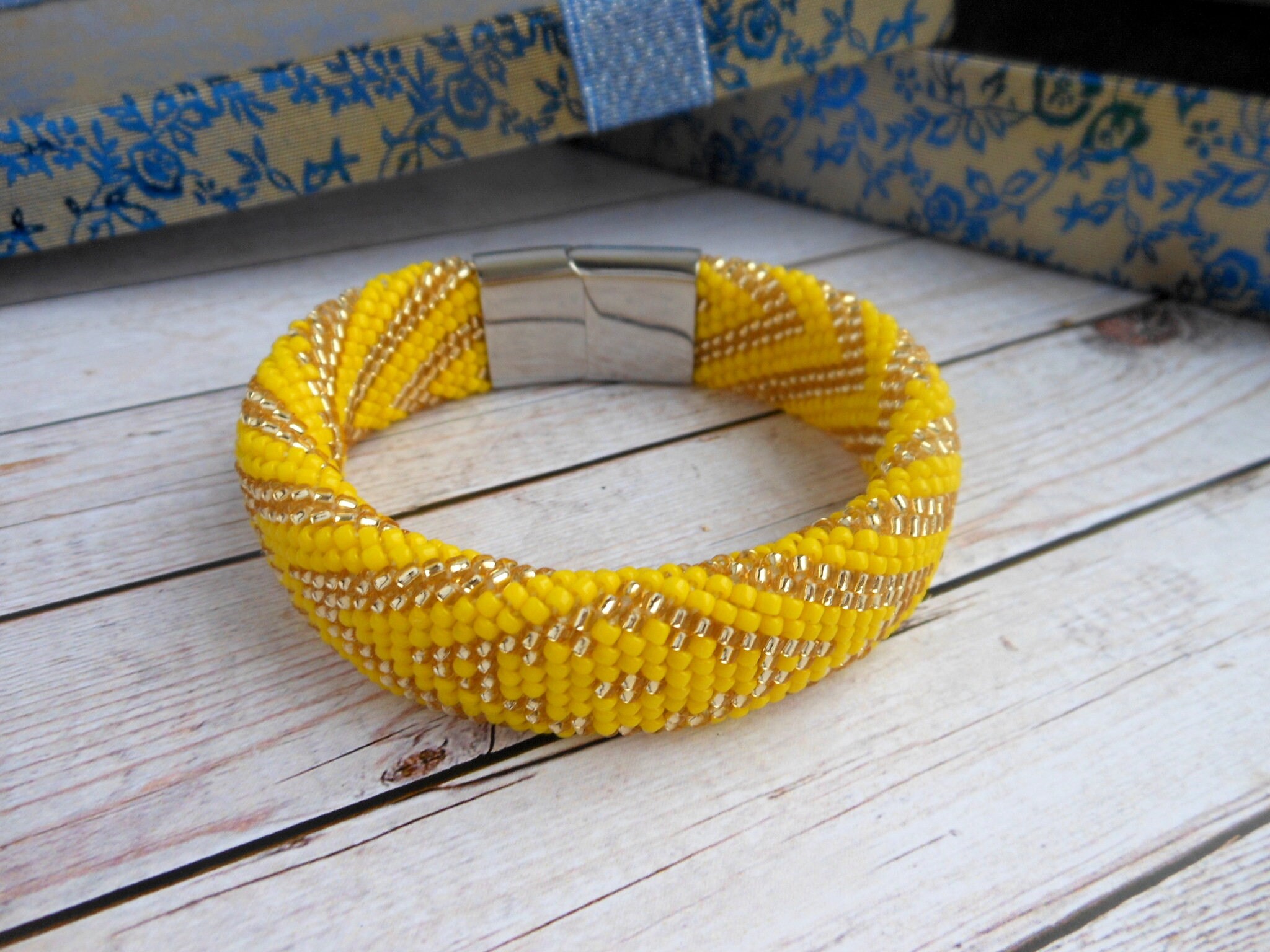 Ilde de Oshun Yoruba bracelet Oshun beads Oshun bracelet Etsy