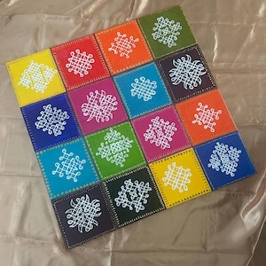 Handgemachte indische Kolam Leinwand, ethnisches Pooja-Dekor