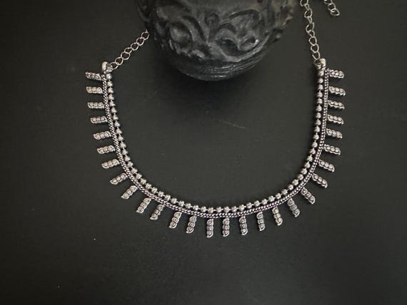Collar de plata oxidada de la India, joyería de babero afgano