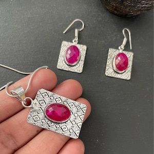 Indian Silver chain with pendant,Tibetan  silver chain with gemstone pendant, boho silver jewellery, silver necklace set, Afghani set