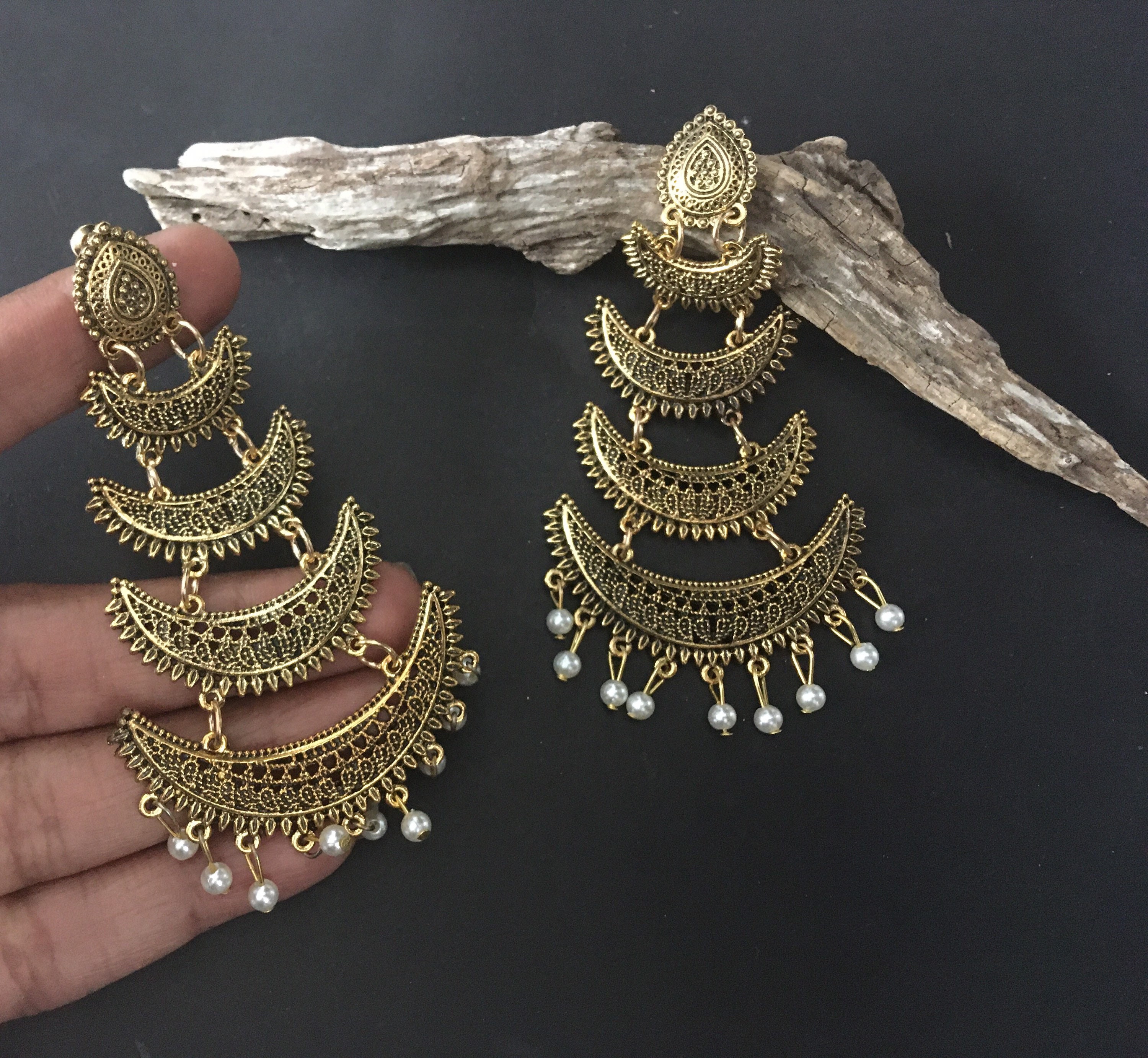 Indian vintage earings ,gold chandelier drops Earrings,Indian temple jewellery earrings,Indian traditional earrings,ethnic drops Earrings,