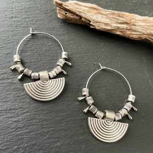 Indian hoops earrings, silver hoops earrings,Indian jewellery , boho earrings, ethnic tribal earrings, gold pearl earring.Bollywood earrings