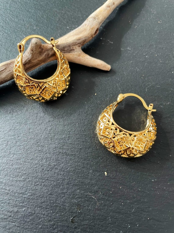 Gold basket cheap earrings designs
