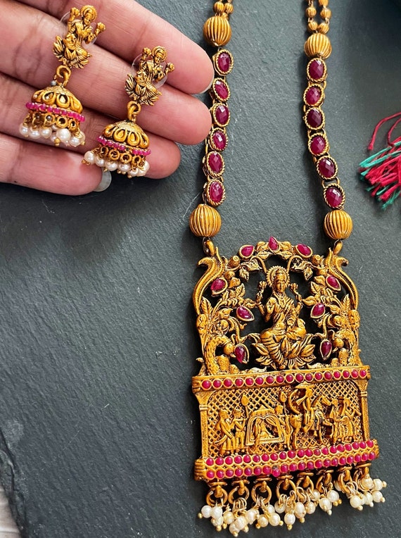 Jewellery on sale long set