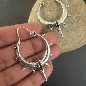Indian Vintage  silver colour hoops earrings ,Indian Ethnic silver hoops Earrings,Boho Earrings,metal hoops earrings,ethnic Indian earrings