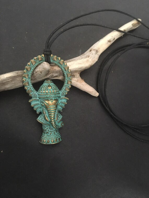 Collana Elefante Portafortuna Bohemien - Gioiello Ispirato Al Reiki Con Simbolo Ganesh In Zinco E Turchese