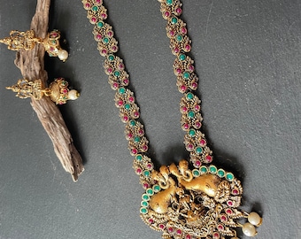 Conjunto de collar Lakshmi de oro, joyería antigua de templo indio, gotas de perla, joyería del sur de la India, conjunto de collar tradicional indio, collares largos