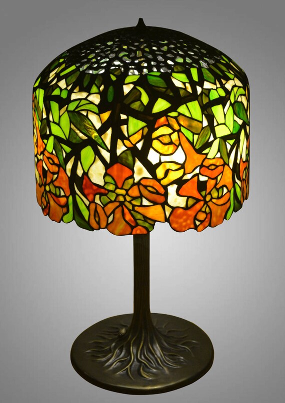 Classic Replica Tiffany table lamp and 18 Dia lampshade Etsy