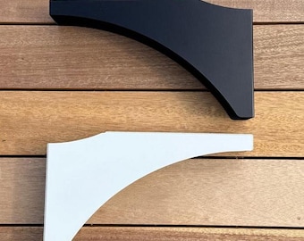 Soporte universal para poste de buzón: se puede usar de forma independiente o se adapta a algunos postes metálicos de Gibraltar Steel, Solar Group y Salsbury Designer and Decorative.