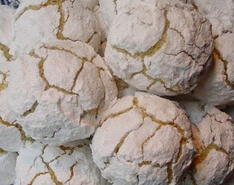 Ghoriba with almonds,Arabic sweets, Special event sweets, Moroccan Sweets, Delicious sweets, Handmade sweets, Moroccan food, Exotic sweets