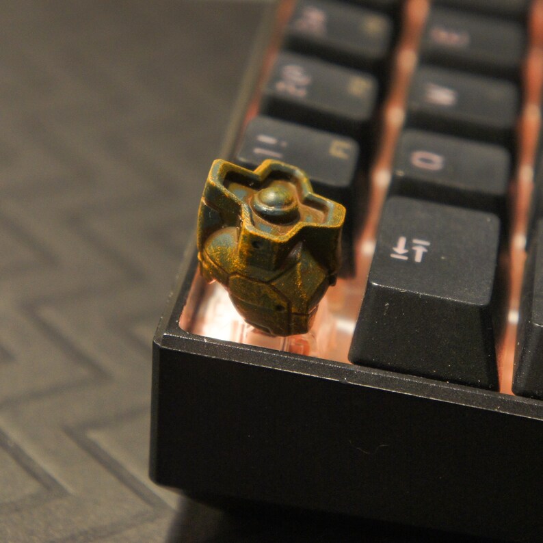 Gundam Rick Dom Artisan Keycap - Gundam Keycaps | Custom Keycaps ...