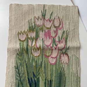 Flemish wallhanging, well done with flowers