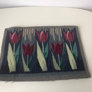 Flemish wallhanging, old and unique with tulips.