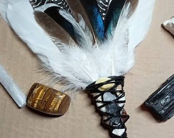 Smudge feather for Clarity and Blessings, smudging tool, smudging fan, smudge fan, smudge feather, clearing negative spaces, smudge wand