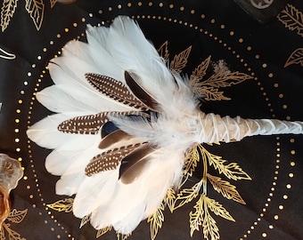 White Goose Feather Smudge Wand: Spotted Guinea Purification Fan
