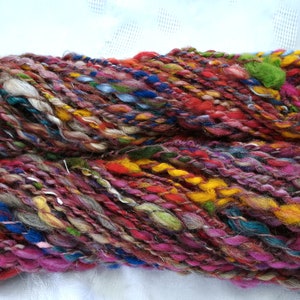 Art Yarn handgesponnen, Effektgarn mit Wolllocken und Angelina, Strickgarn, Textilkunst, Webgarn Bild 2