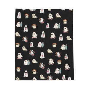 Summerween Cozy Ghost-Themed Velveteen Plush Blanket - Ideal for Halloween, Home Decor, Gifts, Spooky Season, Ghost Lovers