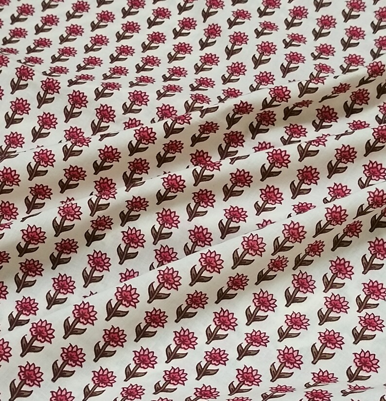 Small Fabric Pattern Small Motifs Print Fabric, Soft Fabric, Sustainable Fashion, 100% ...