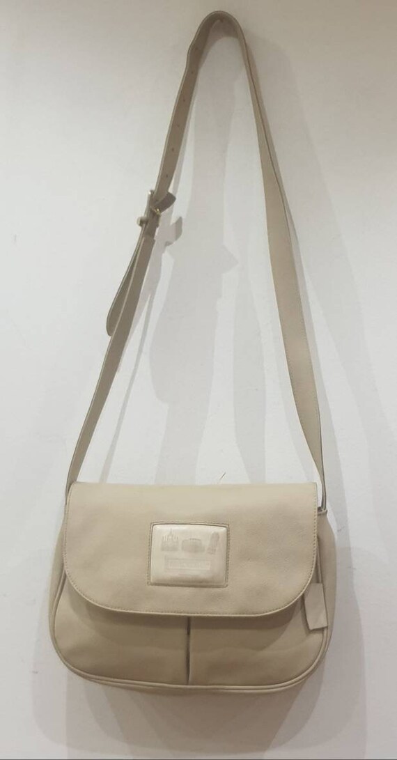 Fendi Fendissime vintage beige leather shoulder ba