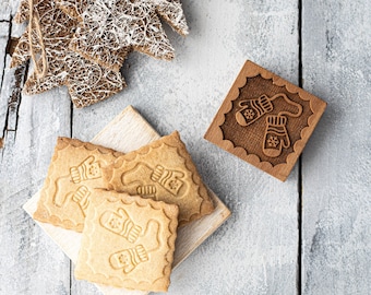 Gloves Cookie Stamp: Engraved Beech Wood Baking Gift