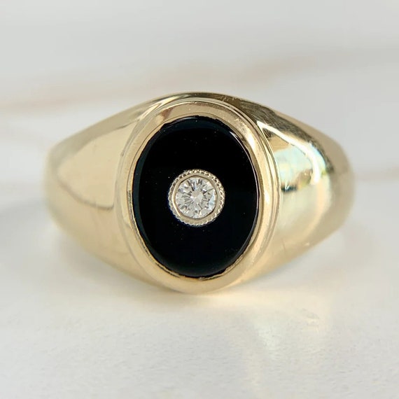 Onyx and Diamond Ring 10k - image 1