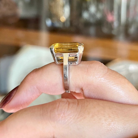 Emerald Cut Citrine Ring 14k - image 9