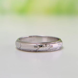 Art Deco Belais Orange Blossom Band 18k