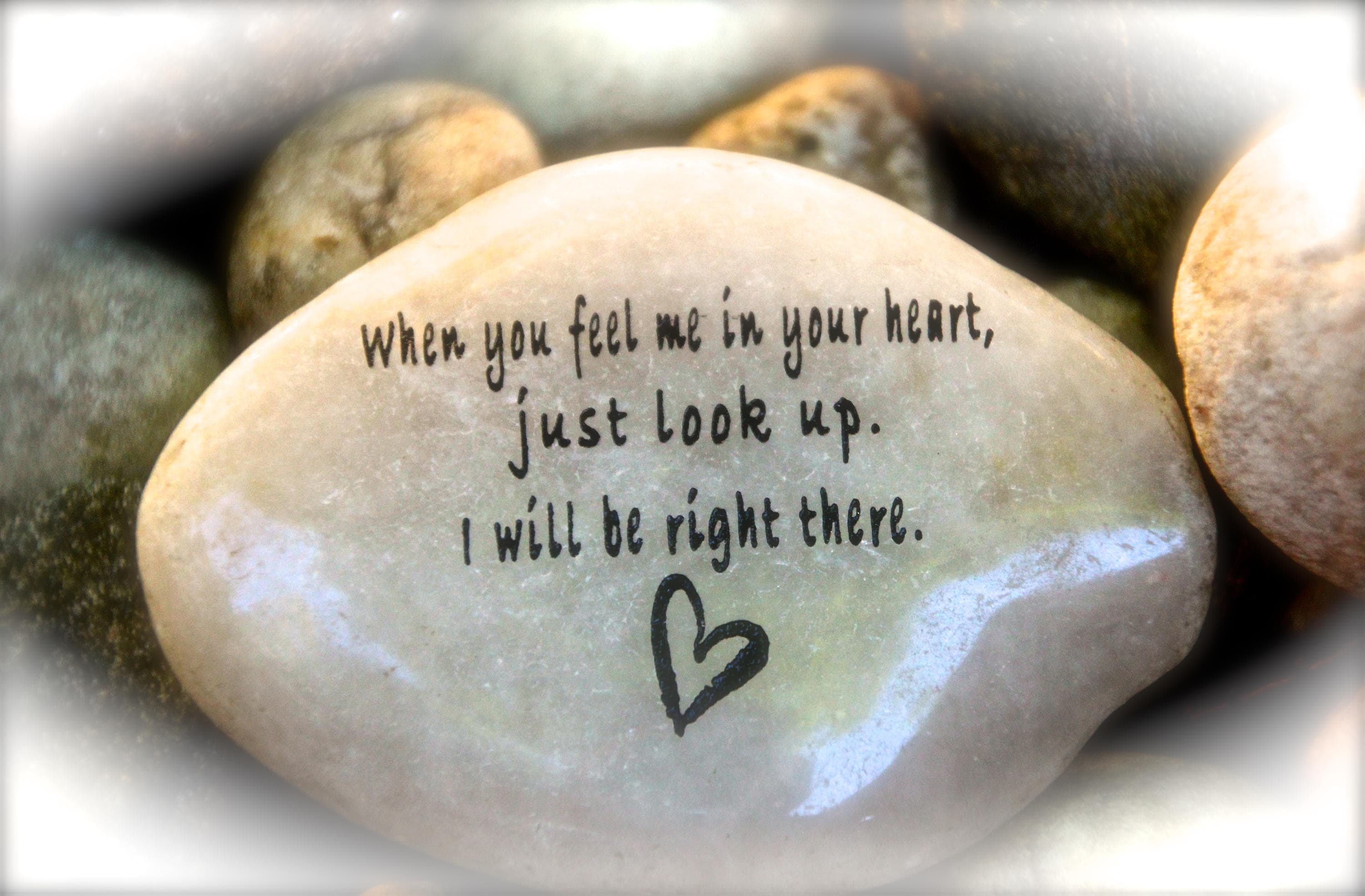 Engraved Rock Sympathy Gift Grief Stone Memorial 'When You Feel Me In Your Heart' Condolence Card Loss