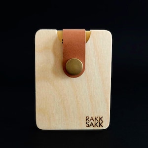 Houten en lederen kaarthouder, debet/credit card case, plwyood case, houten portemonnee, natuurlijk hout, cadeau voor haar, cadeau voor hem, verticaal