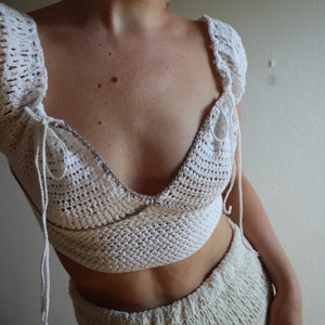 Crochet top Milkmaid Romantic Odette Vintage Ruched Shirred Elastic Top Bra Cups and Puff Cap Sleeves and Strings Crochet Pattern (ENG/DA)