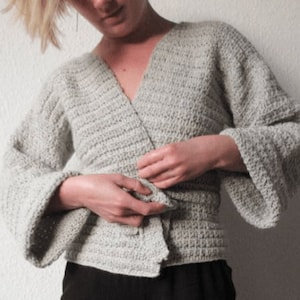 Crochet Wap Waist Tie Manon Multiple Wool Kimono Sweater Crochet Pattern (DA/ENG)