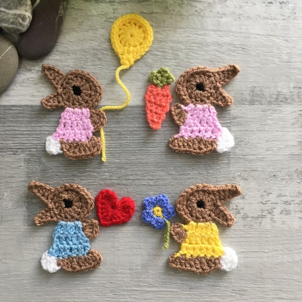 Applique lapin - Lapin au crochet fait main avec accessoires - Fabrication de cartes - Embellissement