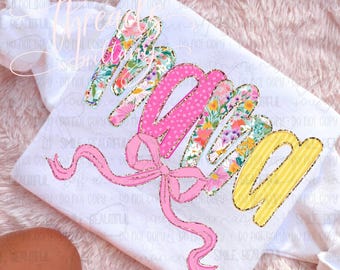 Camiseta personalizada para mamá con lazo, camiseta floral para mamá, camiseta linda para mamá, camiseta femenina para mamá, camiseta para el Día de la Madre, camiseta moderna para mamá, camiseta estilo coqueta, lazo rosa