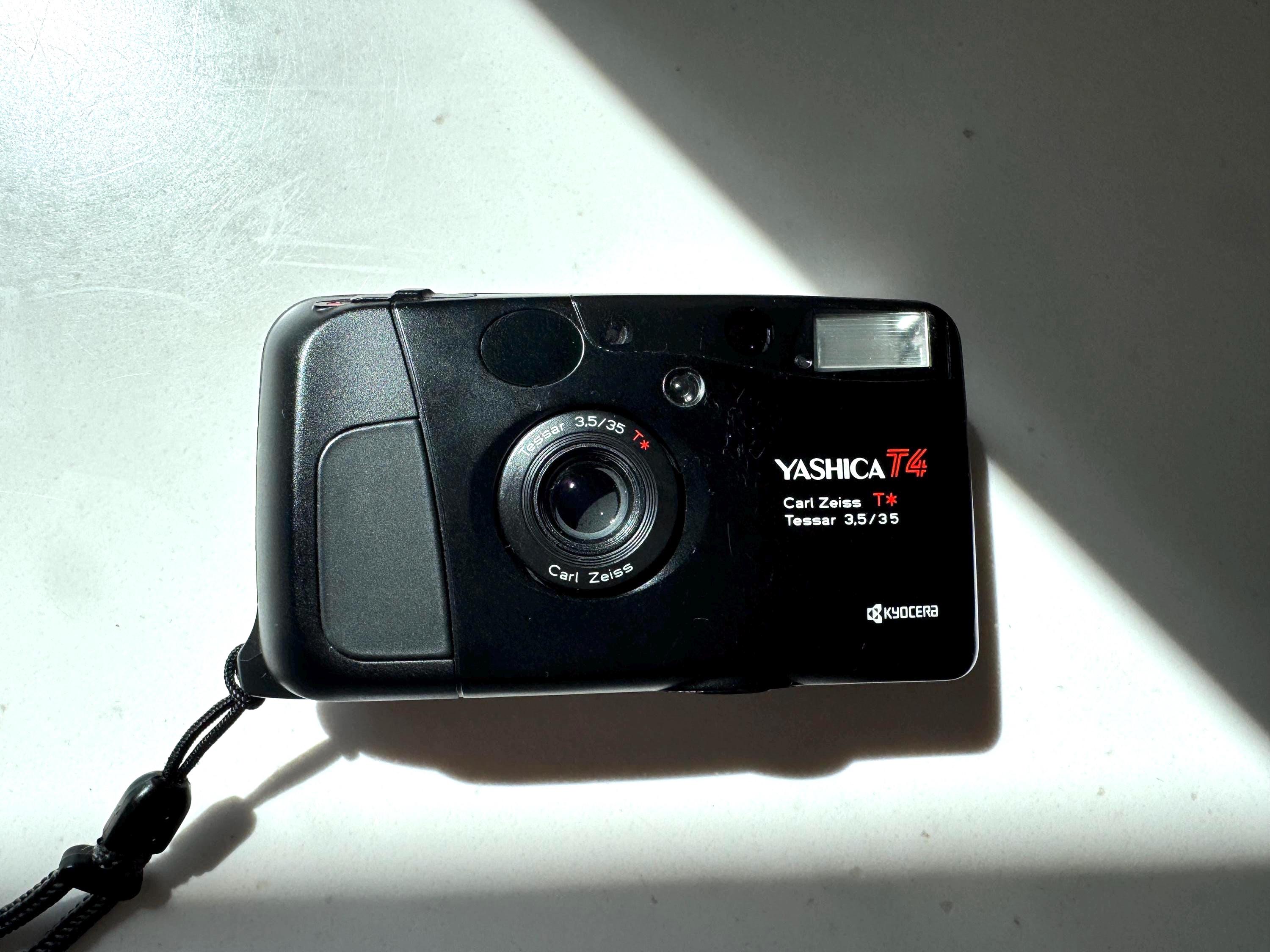 Yashica T4 コンパクトフィルムカメラ Yashica T4 - Etsy